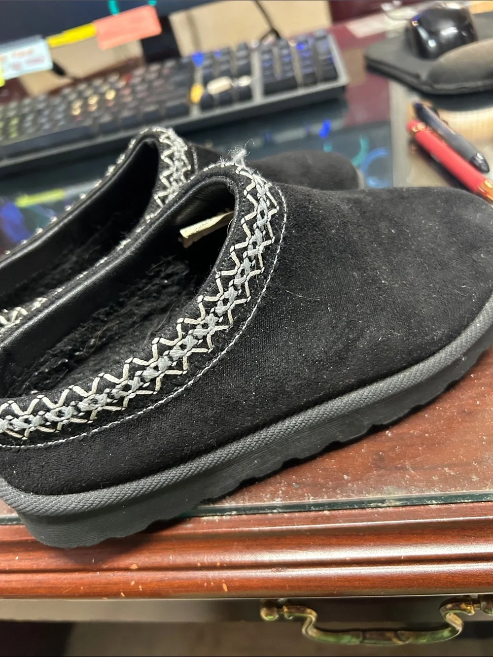 American Exchange & unknown comfortable black